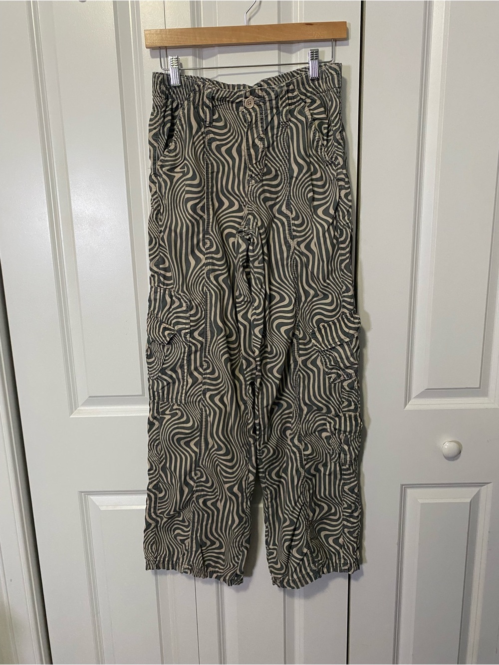 BDG Black & Cream Wavy Zebra Y2K Cargo Pants